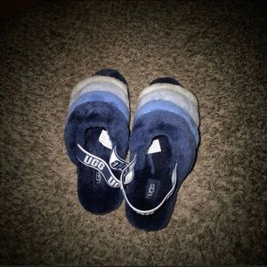 UGG SLIPPERS SIZE 10 NWOT